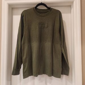 Taylor Swift Evermore Album Long Sleeved T-Shirt Size Medium